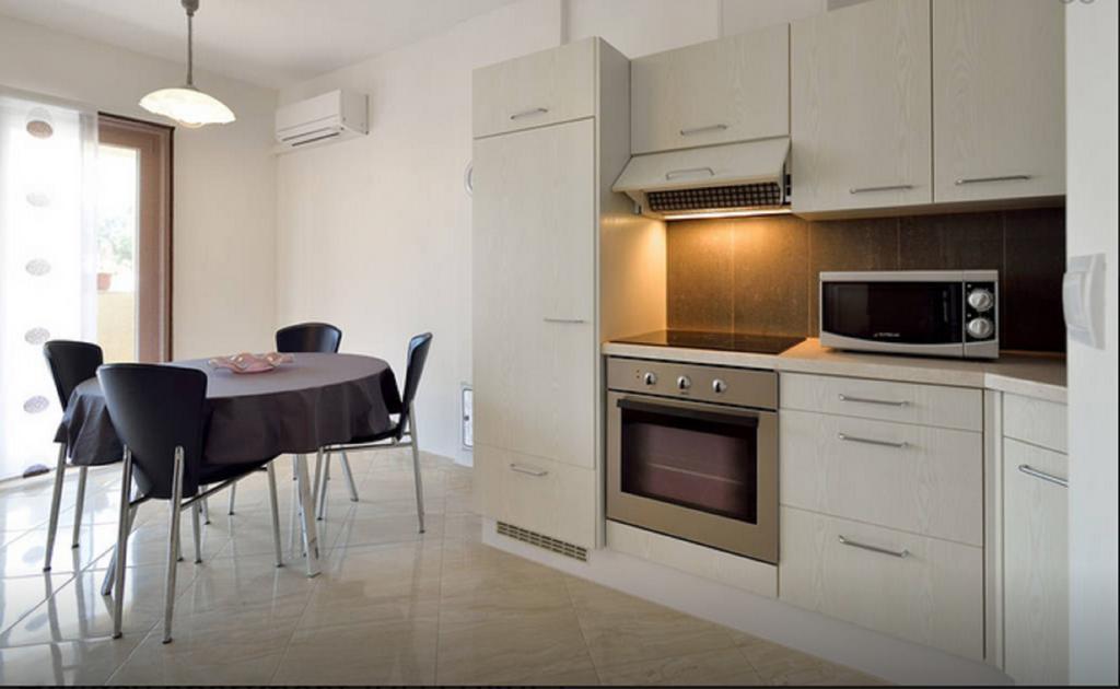 Apartment Una Pula Exteriér fotografie