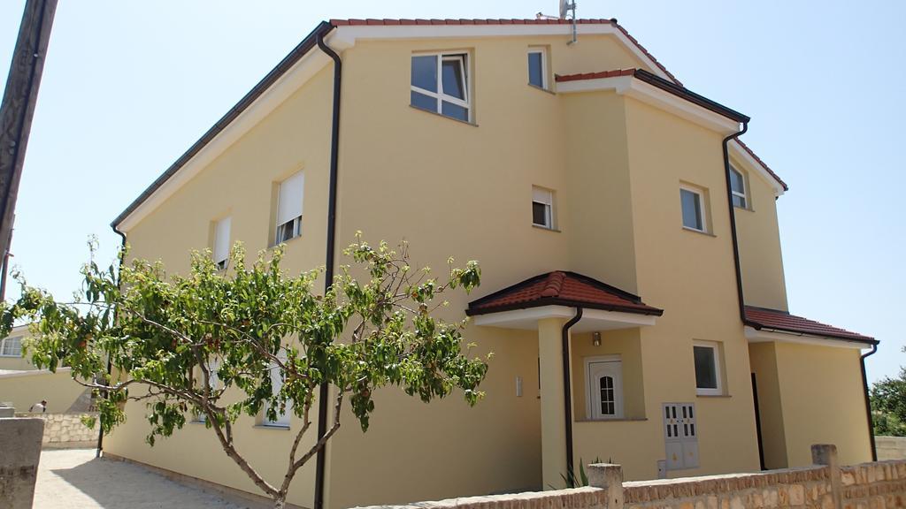 Apartment Una Pula Pokoj fotografie
