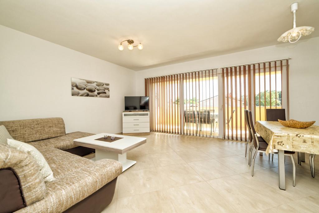 Apartment Una Pula Exteriér fotografie