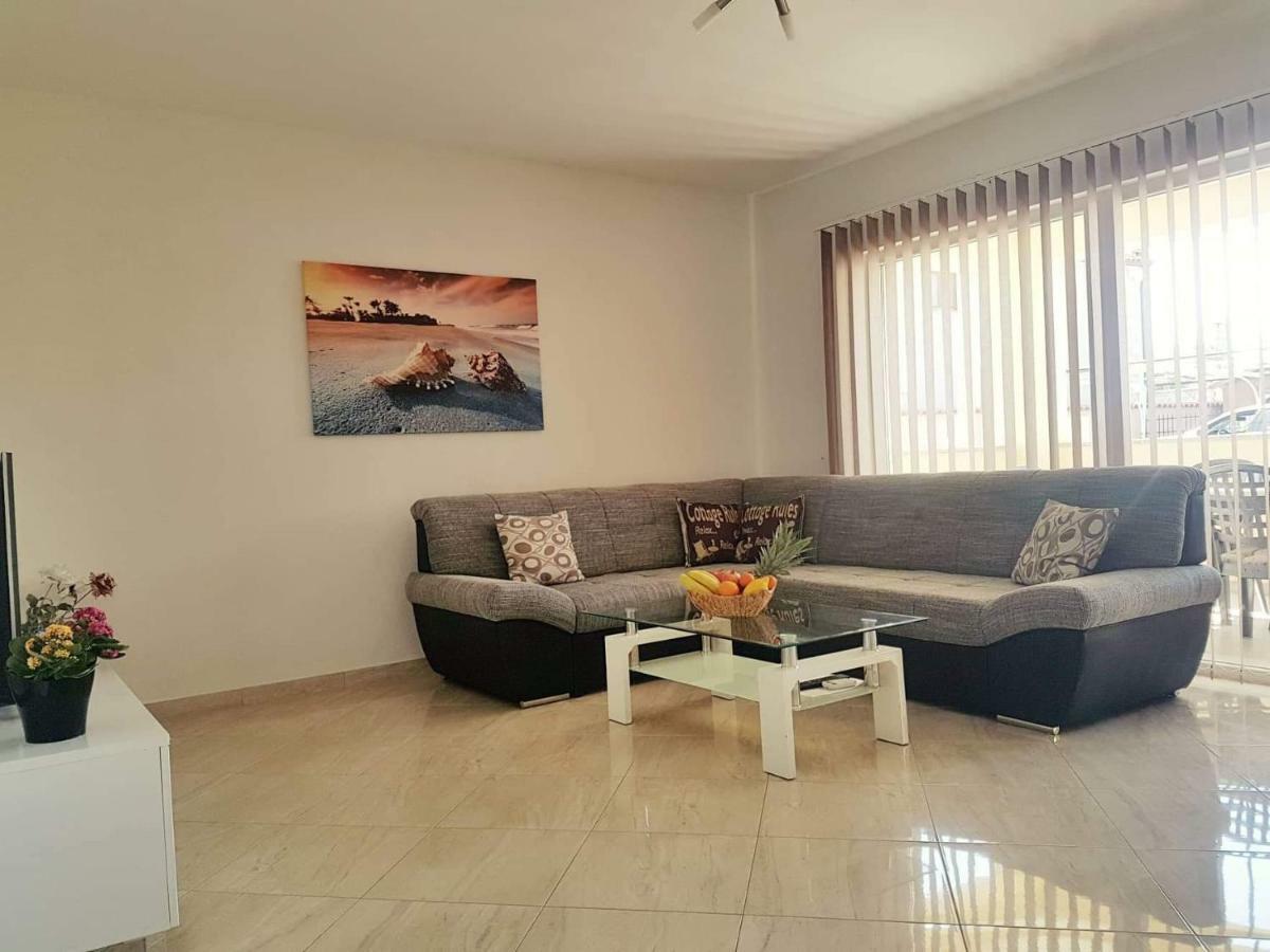 Apartment Una Pula Exteriér fotografie